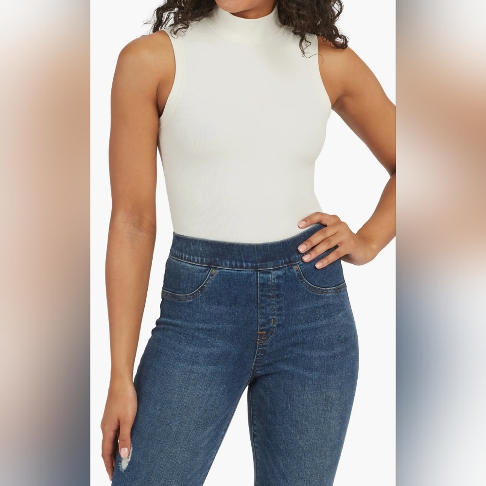 SPANX Ivory Ribbed Sleeveless Bodsuit, Size S